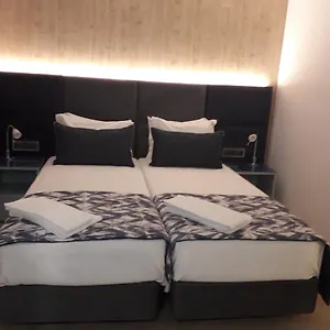 2* Hotel Residencial Caravela